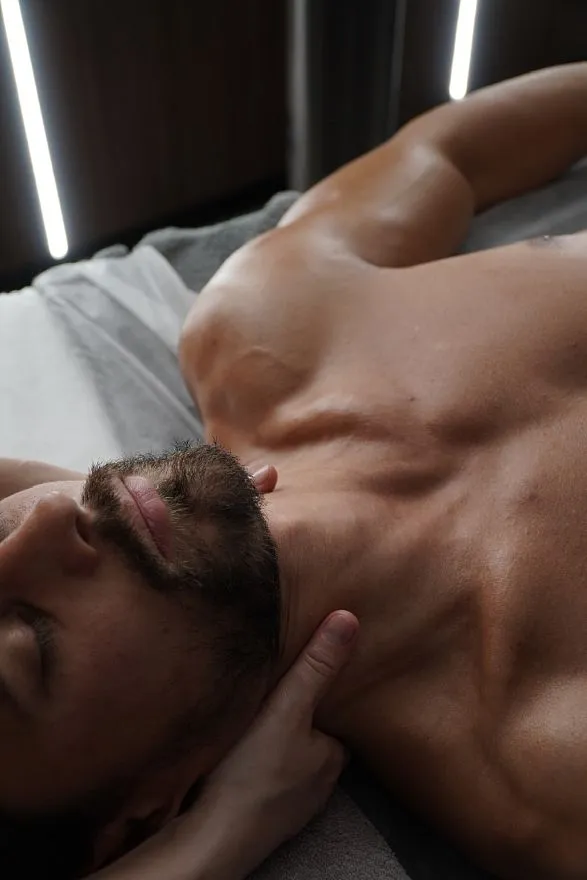 Услуги: массаж лица