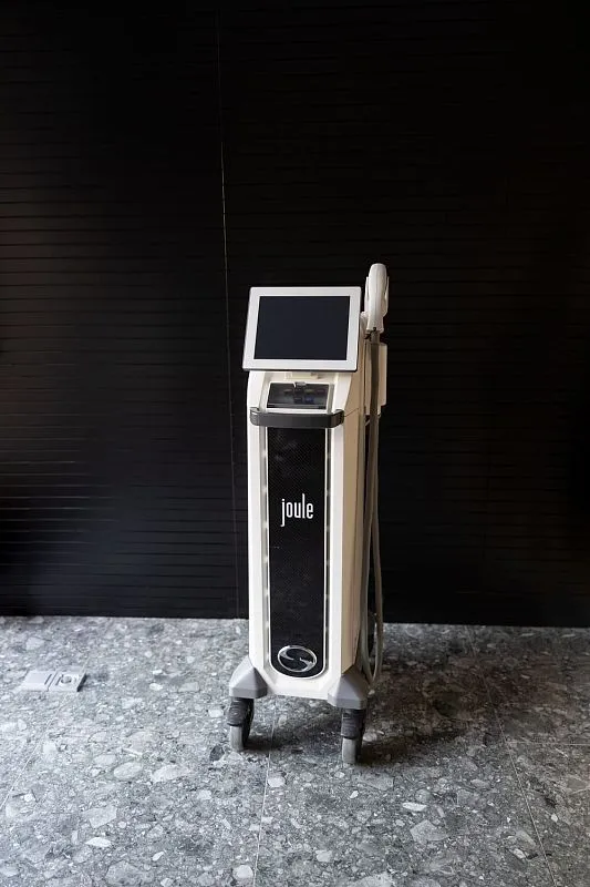 Оборудование: sciton bbl hero фото 5