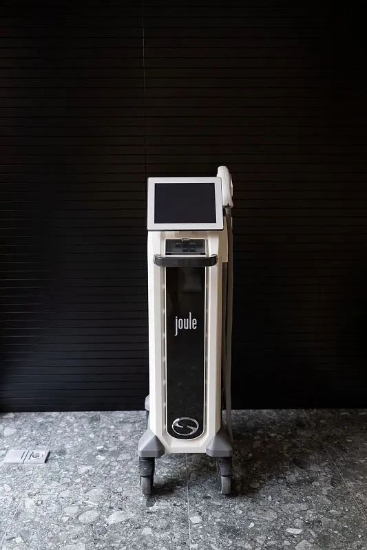 Оборудование: sciton bbl hero фото 5