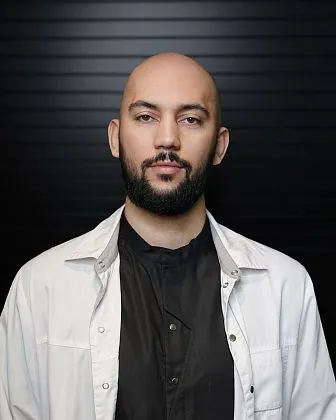 Специалисты: минасян левон сурикович